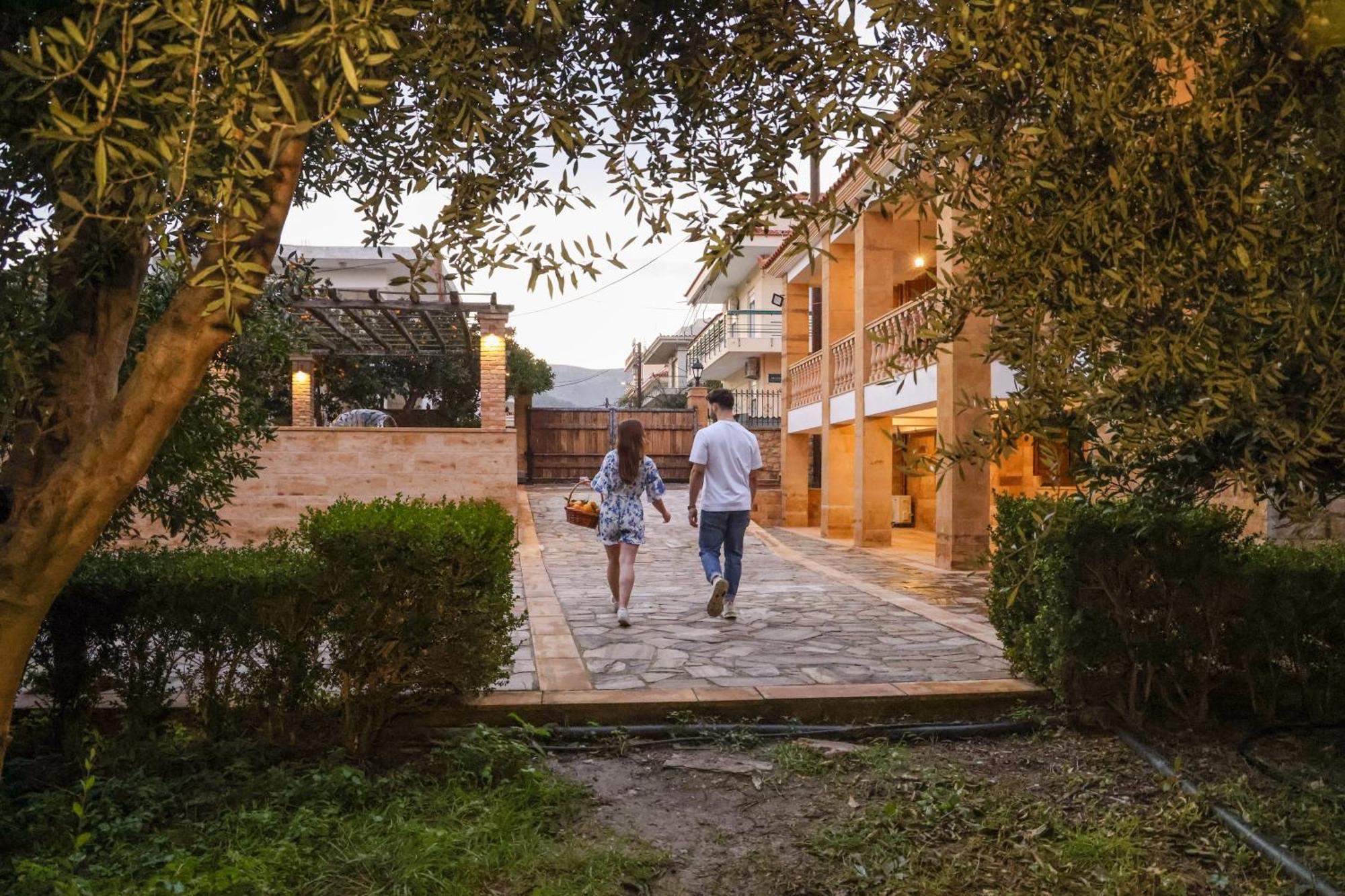 Archontiko Frideriki Luxury Apartments Chios Town Exterior photo